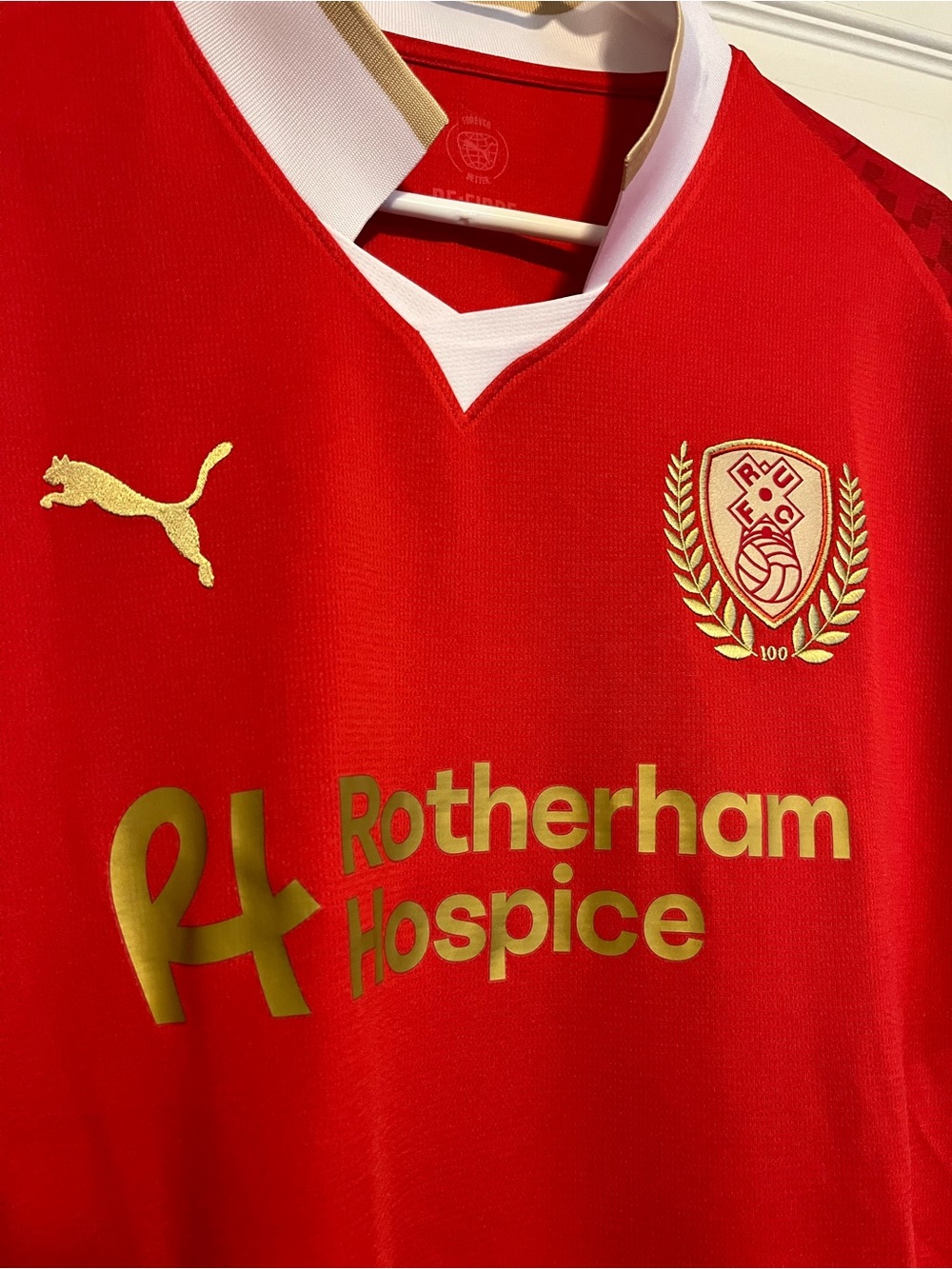 Puma Rotherham United Home Kit - Picture 2 of 4